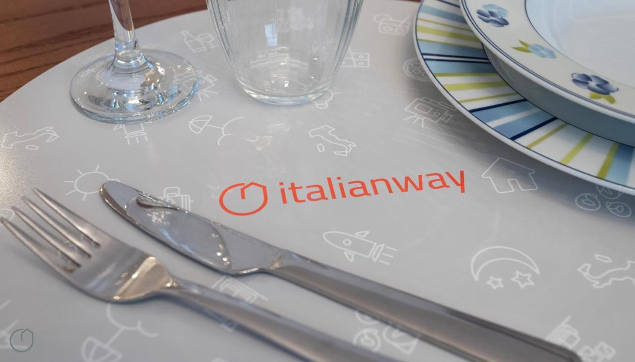 Italianway - Maroncelli 2 B Appartement Milaan Buitenkant foto